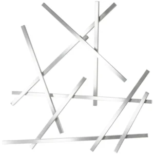 Spinder Garderobe Matches in Edelstahl mit verschränkten Metallstäben in Gesamtansicht.