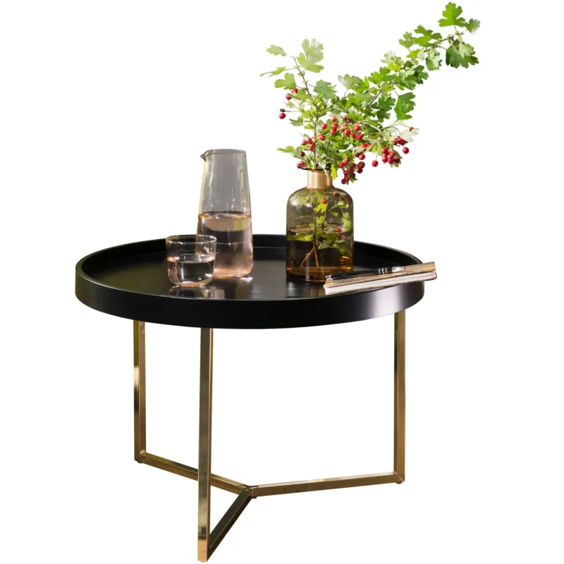 Couchtisch JESI mit runder schwarzer Tischplatte und goldfarbenem Metallgestell in Gesamtansicht.
