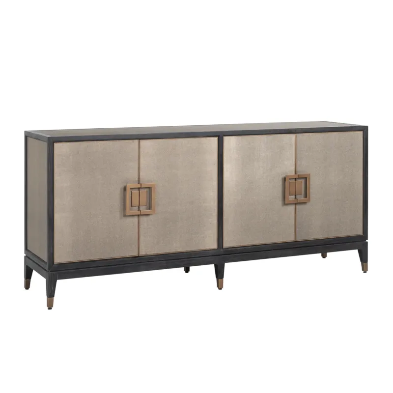 Sideboard Bloomville Brass Shagreen in Gesamtansicht mit grauem Gestell, beigen Türfronten und bronzefarbenen Griffen.