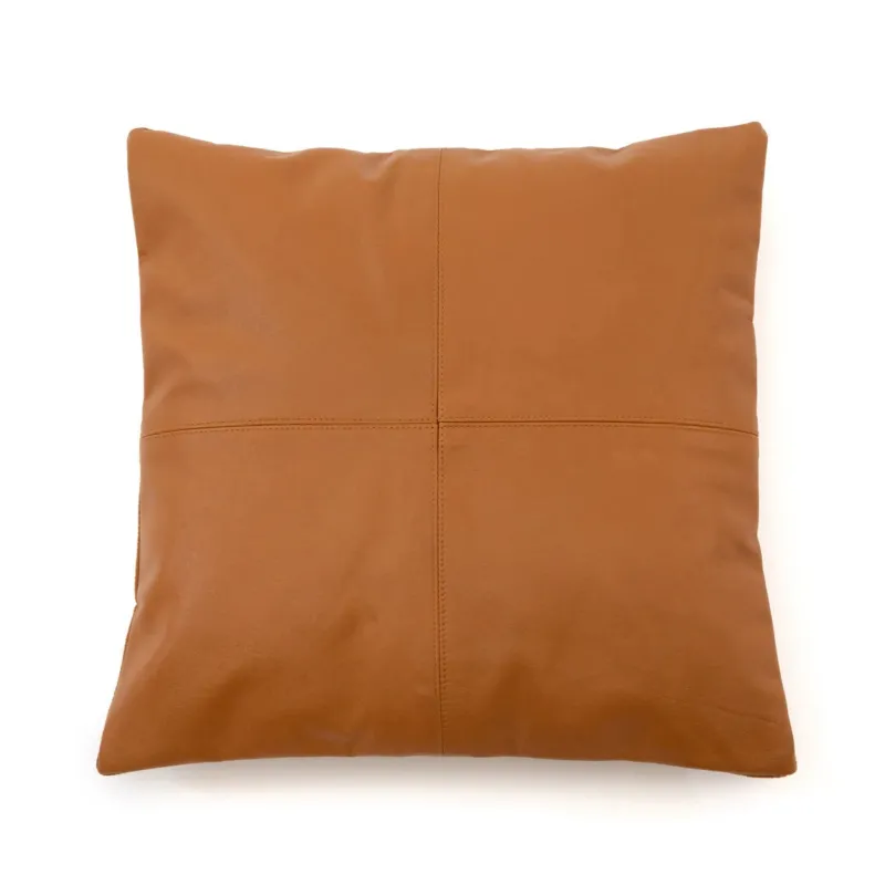 Kissenbezug – Leder Material, Vier Panel Design, Kamel Ton, 40x40 | Bazar Bizar Antwerp