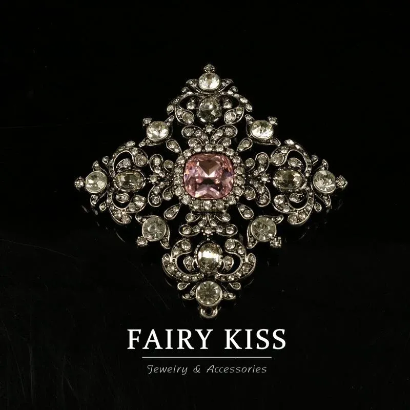 French Vintage Geometric Brooch with Rhinestones and Gold Plating