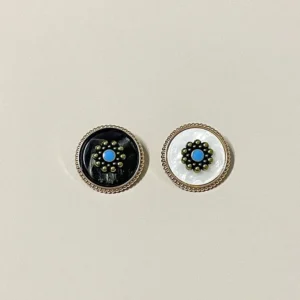 16/23/24.5mm Round Vintage Plum Blossom Pattern Metal Shank Buttons 50pcs