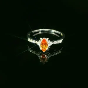 Eleganter Weissgoldring mit Saphir und Diamanten – 18 Karat Schmuckstück in Grösse 56 - BYZ0003254