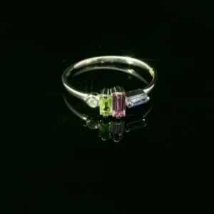Feiner Weissgoldring mit Saphir und Diamant – 18 Karat Eleganz in Grösse 55 - BYZ0003346