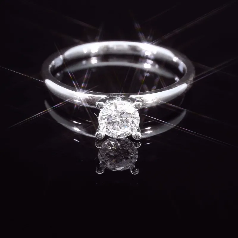 Linden Verlobungsring in 18 Karat - 750 Weissgold mit Diamanten - YZ0004283